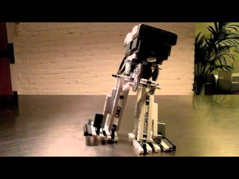 2-bein II, walking – LEGO Mindstorms NXT biped robot walker