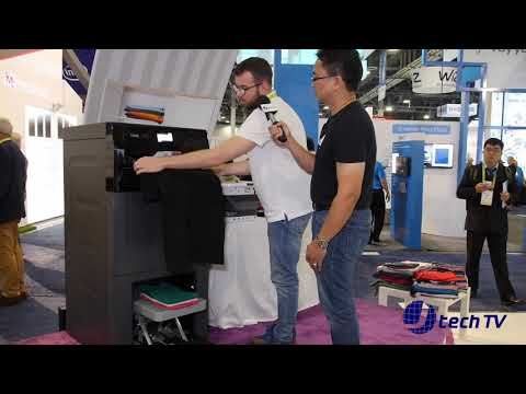 Foldimate Laundry Folding Autonomous Domestic Robot at CES 2019