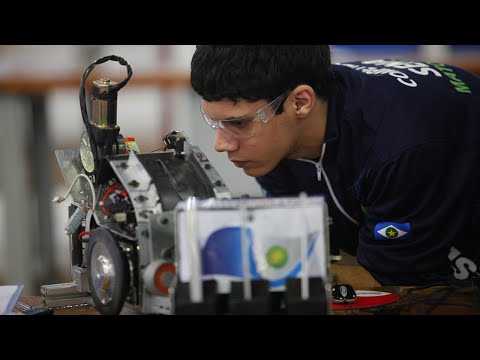 Industrial Robotics – Mobile Robots for industry academic and learnig about move at ground