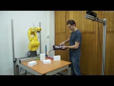 Programming of Fanuc industrial robot with Microsoft Kinect – pick and place