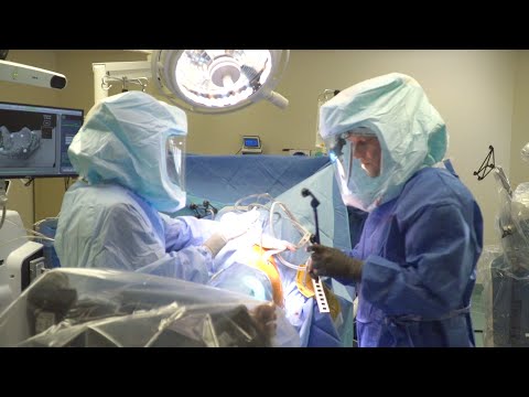 Robotic-Assisted Joint Replacement Surgery with Omar Abdul Hadi, MD