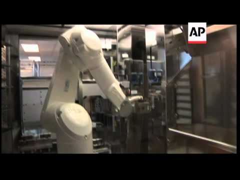Robots used to distribute drugs at a Californian hospital