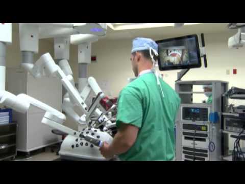Surgical robots presented at Saint Peter's Hospital