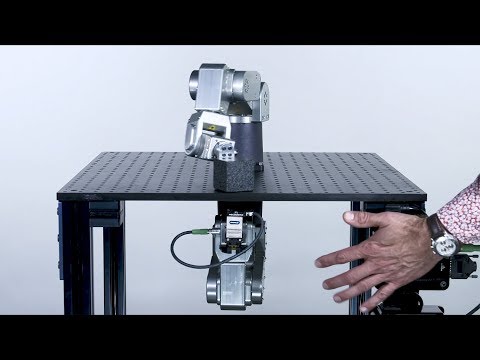 The world's smallest six-axis industrial robot arm