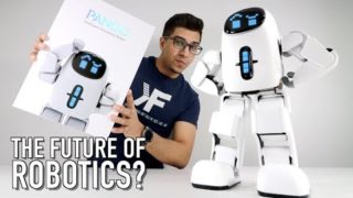 UNBOXING – PANDO – The Outer Space Prototype Humanoid Robot –