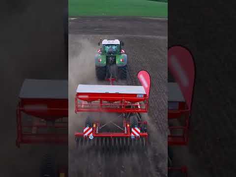🚜🤖 Robotic Farming: The Future is Now! Harvest Effortless Crops with Agri-Robots! 💼💰