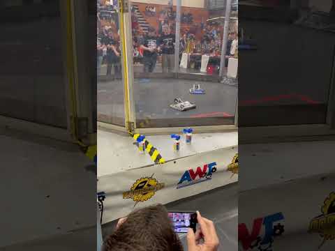 Robot battle between our bot GREG and titanium terror #shorts