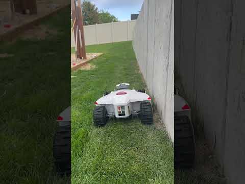 Robot lawn mower @mammotiontech  #lawncare #mammotion #luba2 #lawnmower