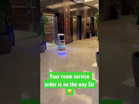 Watch This Incredible Room Service Robot Deliver to Guest Rooms via Elevator! AI Technology Travel